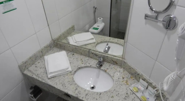 Двухместный номер Standard Hotel Golden Park Sorocaba & Convenções by Nacional Inn
