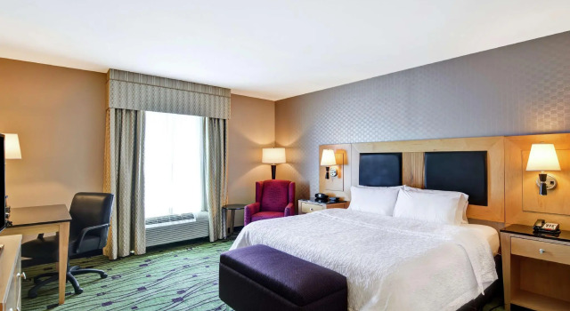 Двухместный номер Standard Hampton Inn & Suites Crabtree
