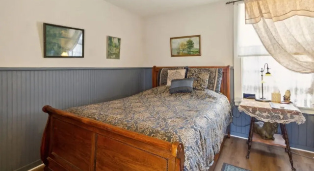 Carroll Cottage 1 Bedroom by Main Street Bed & Breakfast, Varaa Lomakoti Glasgow Kentucky