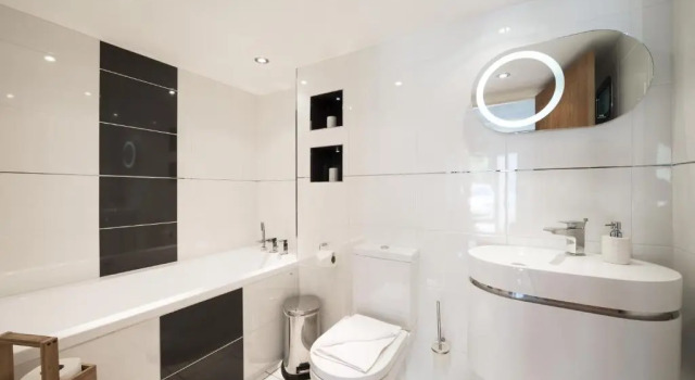 Апартаменты Deluxe Ashbrook Lets Apartments