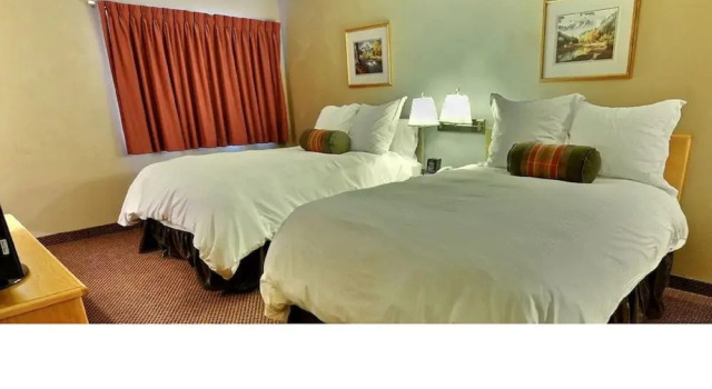 Whitewater Inn, Buchen Sie Hotel Big Sky Big Sky