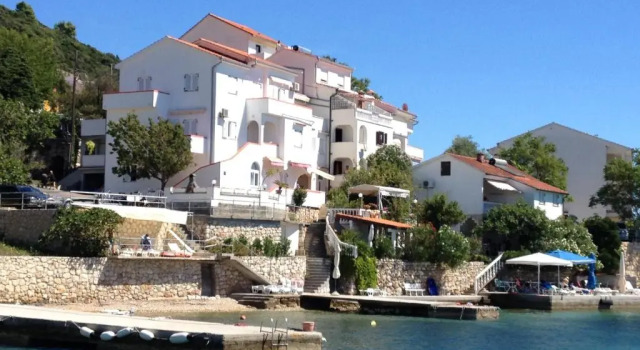 Апартаменты Apartments Villa Emilija