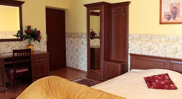 Четырёхместный номер Standard Hotel Miły