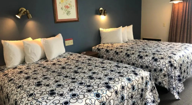 Номер Economy Edenbrook Motel