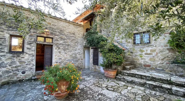 Villa Grassina, Book Villa Hotels in Pelago with a Pool, Swimming Pool