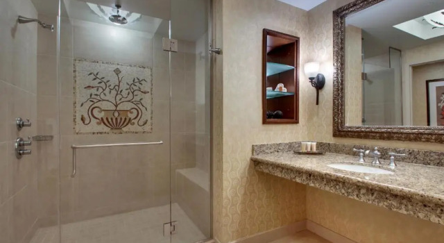 Двухместный номер Deluxe Argosy Casino & Hotel