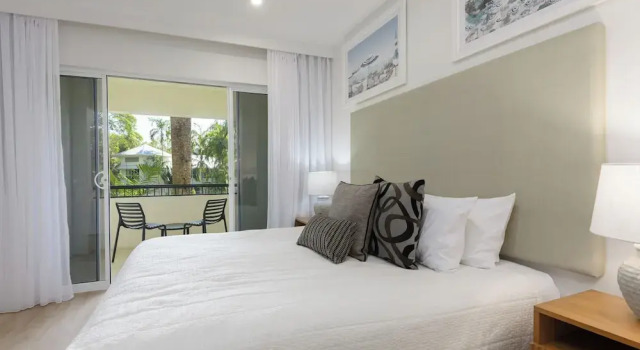 Апартаменты Superior Mandalay Luxury Beachfront Apartments