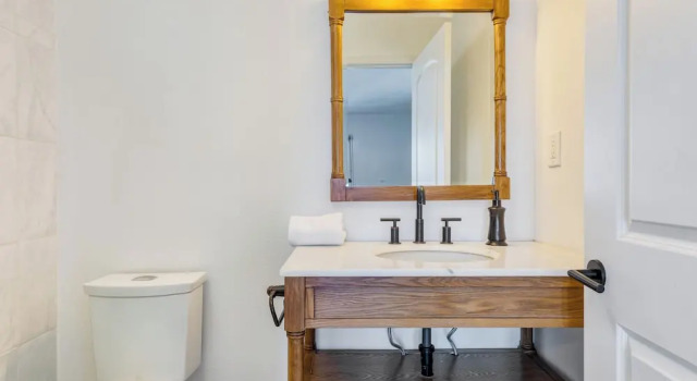 Honeypot by Avantstay Indoor Pool & Hot Tub, Varaa Hotelli Big Bear Lake USA
