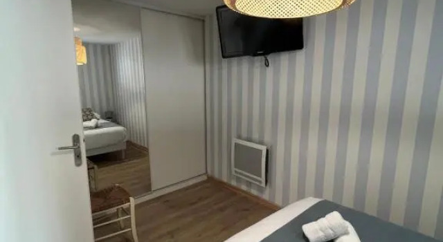 Апартаменты Hotel Aux Rochers de l'Ocean