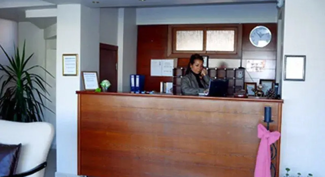Moneta Boutique Hotel, Забронировать Бутик-отель Отели Мармарис с бассейном, рядом с Городской пляж Мармарис, Бассейн