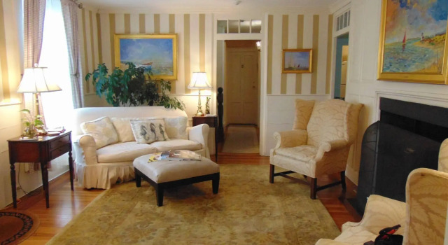 Cliff Lodge, Забронировать Отель Отели Нантакет 3 звезды, рядом с The Artists' Association of Nantucket, 3*