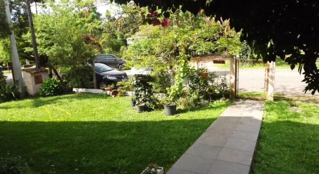 Коттедж Linda Casa 5 Quartos Lago Negro