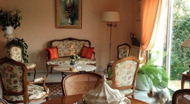 Agora Mijo Chambre d'Hôtes Studio, Забронировать Отель Отели Нанта с парковкой, рядом с Иль де Версаль, Парковка