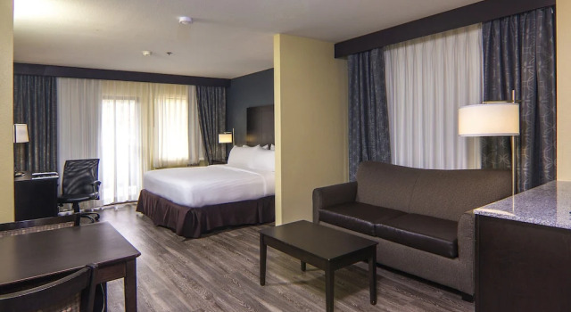 Двухместный люкс voco Solana Beach - Del Mar by IHG