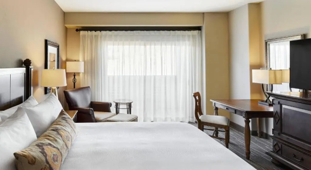 Номер Standard JW Marriott Tucson Starr Pass Resort