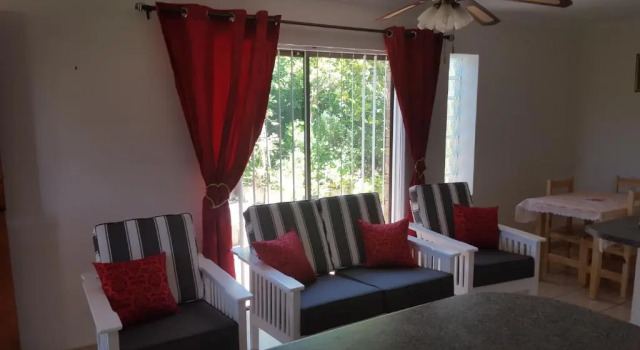 Апартаменты Bayview Selfcatering Apartment