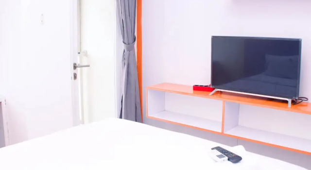 Best Deal And Comfy Studio Tamansari Mahogany Apartment, Book Apartment Karawang West Java