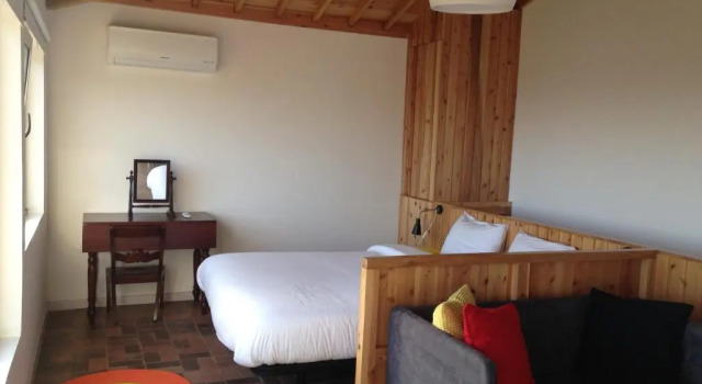 Коттедж c 1 комнатой A Casa Amarela