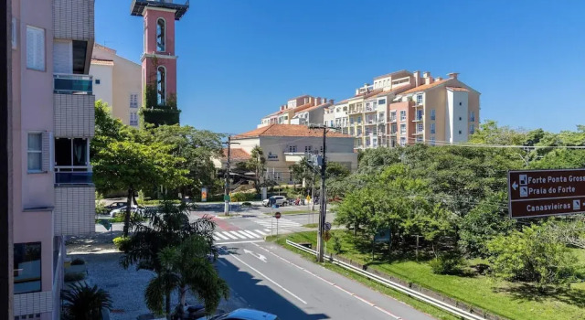 Апартаменты Charm and Comfort 450m From the Beach! Cmh0202