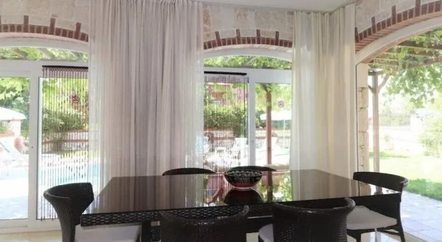 Вилла с 3 комнатами с балконом Villa ANM2 by JoyLettings