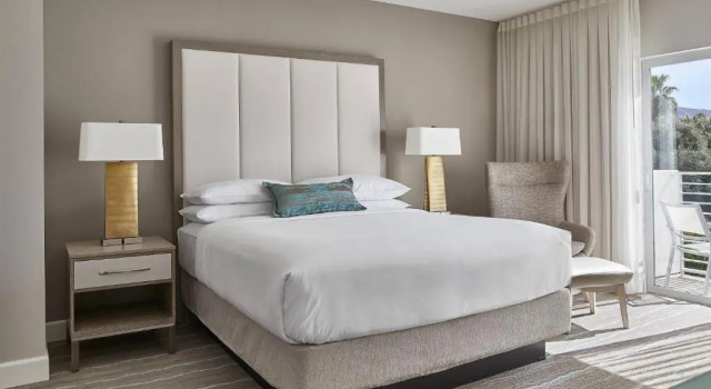 Номер Standard с балконом HOTEL PASEO, Autograph Collection