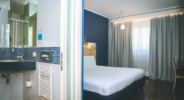 Двухместный номер Standard Holiday Inn Express Milan-Malpensa Airport by IHG