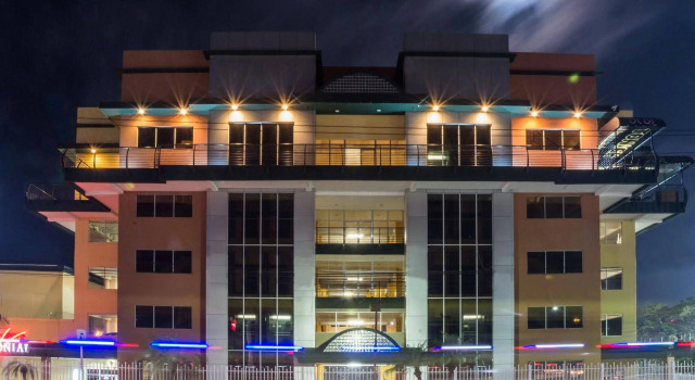 Hotel Tropico Inn, Забронировать Отель Сан-Мигель San Miguel Region