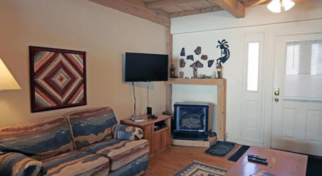 Parkview Unit B2, Забронировать Отель Отели Орей с парковкой, рядом с Bear Creek National Recreation Trail, Парковка
