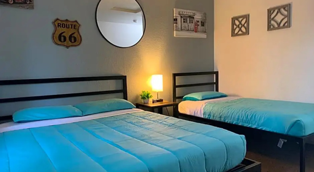 Двухместный номер Standard с видом на горы Brownsville Motel