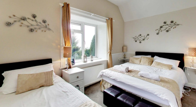 Трёхместный номер Standard Robin Hill House Heritage B&B