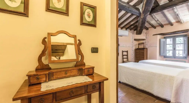 Torre Del Cielo, Varaa Villa Mökit kohteessa Monterchi, Mökki