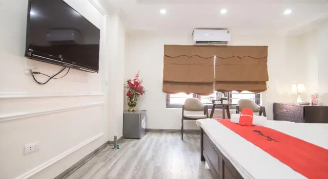 RedDoorz near Pho Co Ha Noi