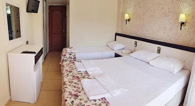 Номер Standard Moni Hotel