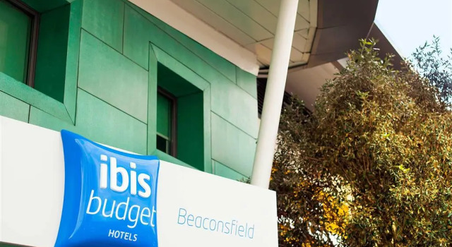 Ibis Budget Beaconsfield, Забронировать Отель Биконсфилд The Chilterns, рядом с Автозаправочный комплекс Beaconsfield M40