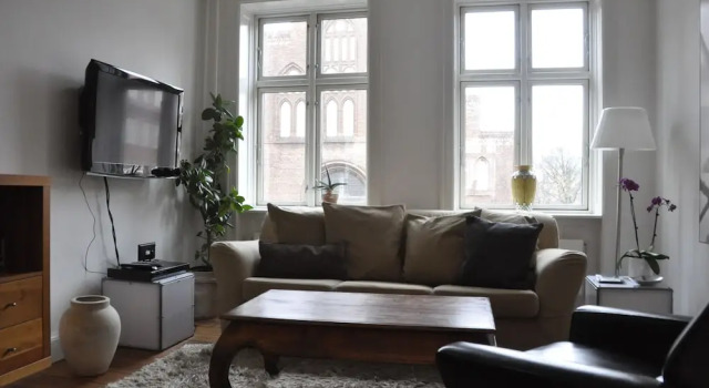 1 Bedroom Apartment near Tivoli 484 - 1, Забронировать Апартаменты/квартира Апартаменты Копенгагена, рядом с Рождественский рынок Копенгагена, Апартаменты/квартира