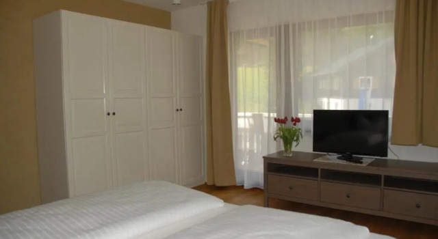 Апартаменты с 2 комнатами с балконом Apartments Bischof