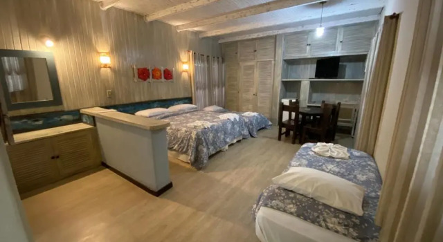 Четырёхместный номер Standard Palace Hotel
