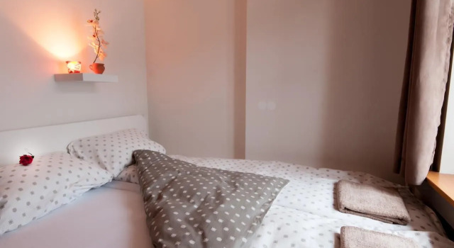 Cube Central Rooms For 2