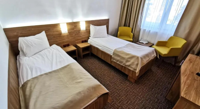Hotel Montana - Covasna, Varaa Hotelli Covasna Transylvania