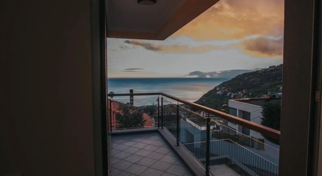 Beautiful 3-bed House in Arco da Calheta, Boek Hotel Arco da Calheta Madeira