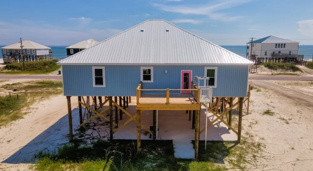 Коттедж Southern Ties - 2338 Bienville 4 Bedroom Home by RedAwning