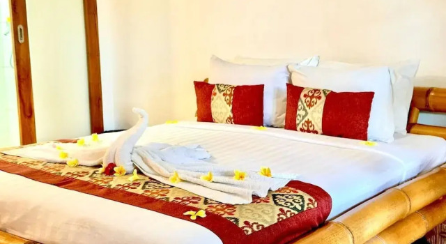 Narafa's Guest House, Rezerwuj Pensjonat Hotele w Amlapura z parkingiem, Parking