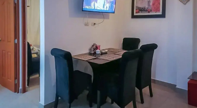 Full apartment independent entrance, services included