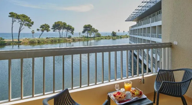 Одноместный номер Standard с балконом Hotel Club Le Plein Sud Vacances Bleues