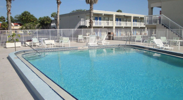 Tampa Airport Stadium Inn, Rezervovat Hotel Tampa Florida