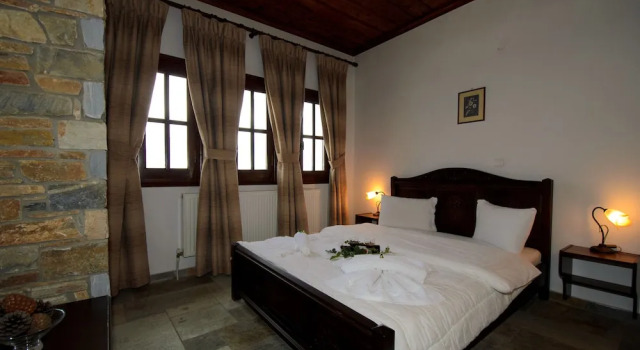Апартаменты Hotel Atrapos