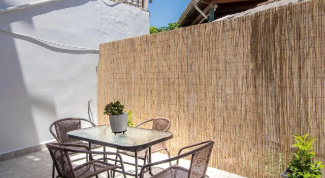 Апартаменты Selozia Apartments