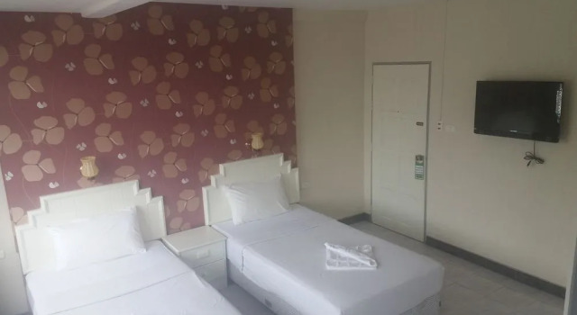 Zen Guesthouse, Забронировать Отель Патонг-Бич остров Пхукет