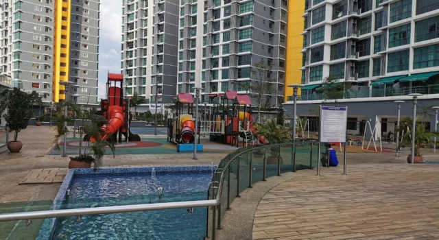 Апартаменты с 4 комнатами Vista Alam Studio Units - Pool, food court