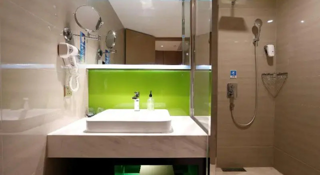 Номер Standard ibis Styles XM Zhongshan